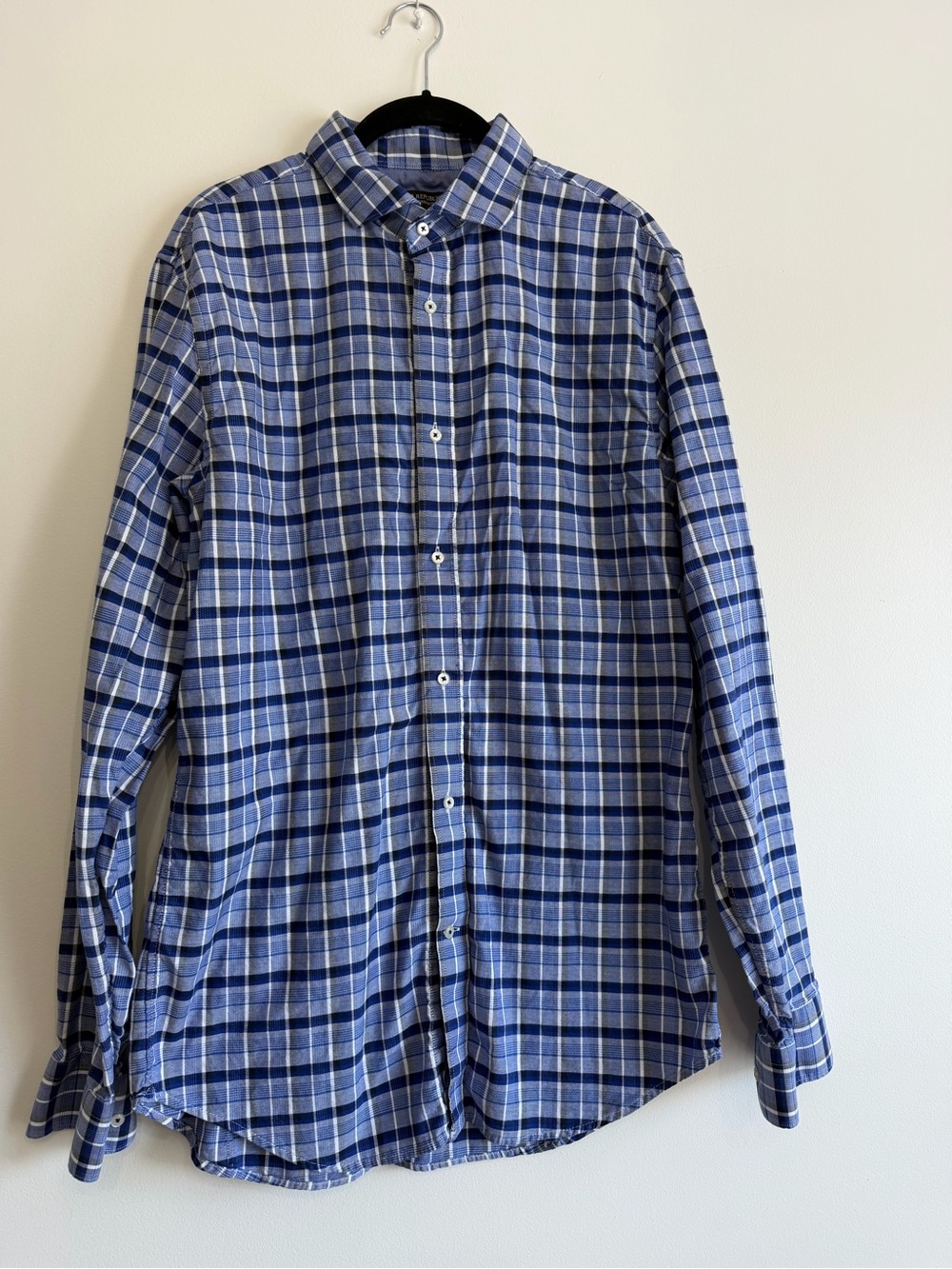 Blue Plaid Button-Up Shirt - Classic Men's Casual Shirt
